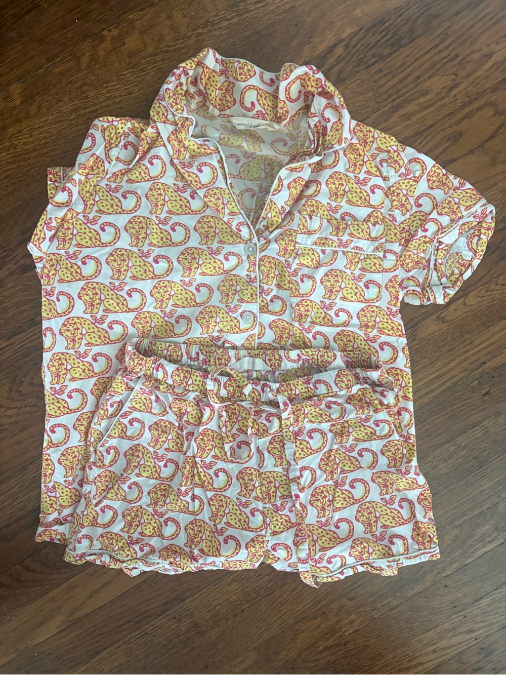 Printfresh Yellow & Pink Leopard Print Short Pajama Set